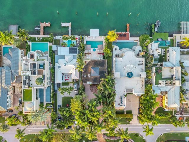 Home for sale at 279 N Hibiscus Dr - photo 7469219