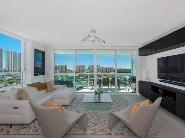 Apartment for sale  Unit #1222 SE CORNER UNIT - photo 7497109