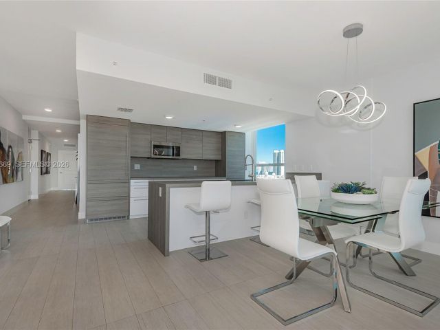 Apartment for sale  Unit #1222 SE CORNER UNIT - photo 7497114