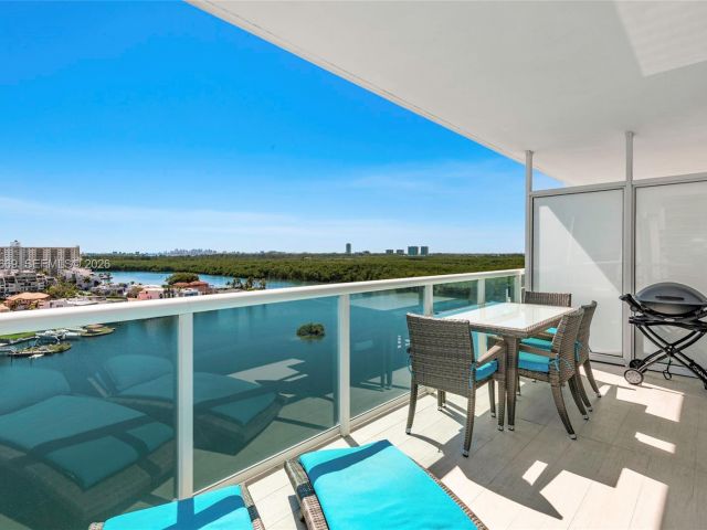 Apartment for sale  Unit #1222 SE CORNER UNIT - photo 7497122