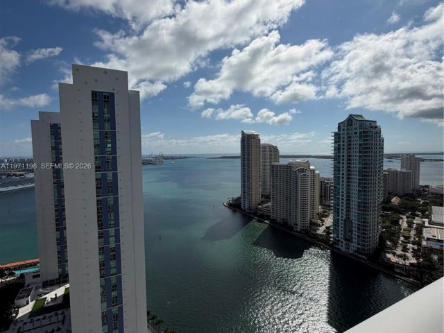 Apartment for rent  Unit #T-3314 - photo 7496405