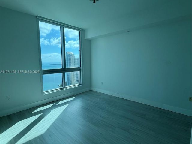 Apartment for rent  Unit #T-3314 - photo 7496410