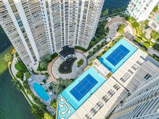 Apartment for rent  Unit #3307 - photo 7471766