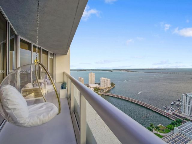 Apartment for rent  Unit #4209 - photo 7511032