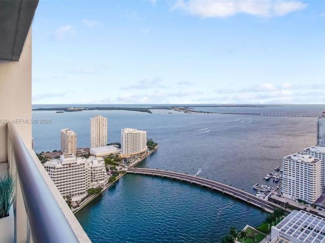 Apartment for rent  Unit #4209 - photo 7511035