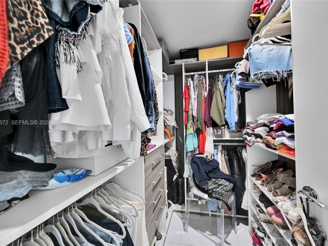 Apartment for sale  Unit #534 - photo 7502194