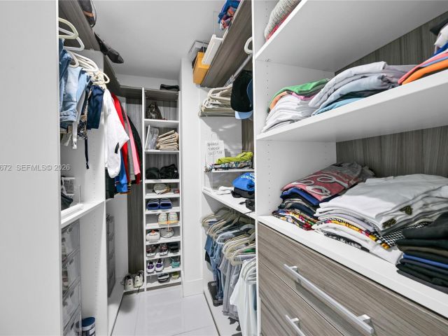 Apartment for sale  Unit #534 - photo 7502195