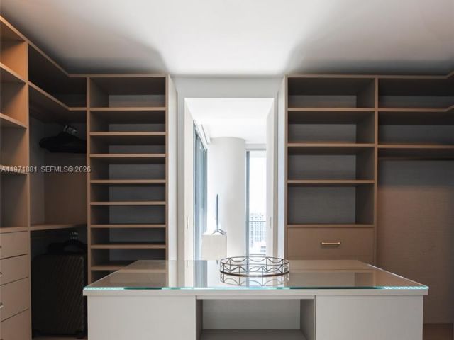 Apartment for rent  Unit #3407 - photo 7494556