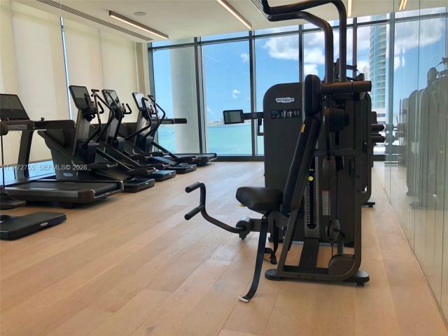 Apartment for rent  Unit #2301 - photo 7494300