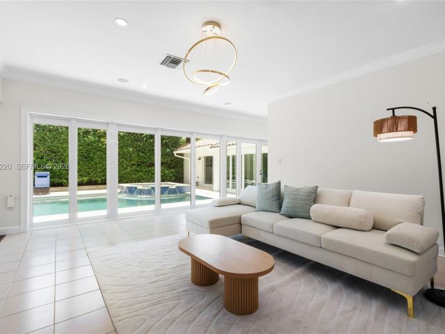 Home for rent at 5810 Maggiore St 0 - photo 7471576