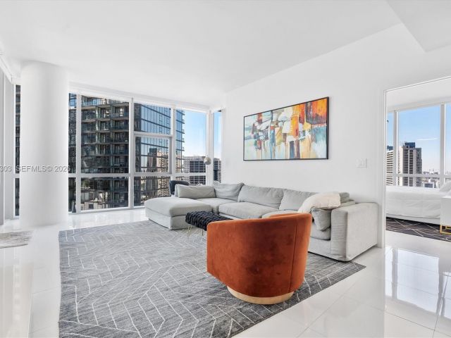 Apartment for sale  Unit #1712 - photo 7525151