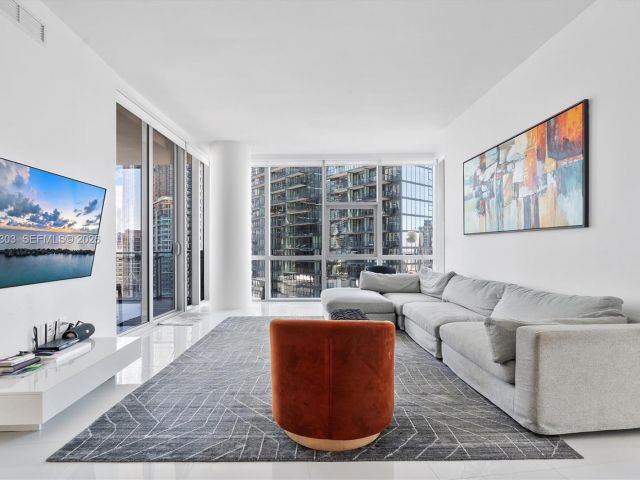 Apartment for sale  Unit #1712 - photo 7525152