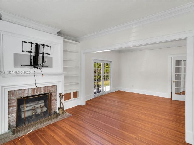 Home for rent at 603 Minorca Ave 0 - photo 7525031