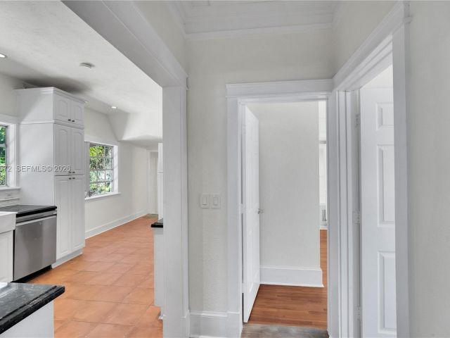 Home for rent at 603 Minorca Ave 0 - photo 7525037