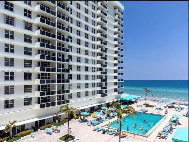 Apartment for rent  Unit #719 - photo 7470181