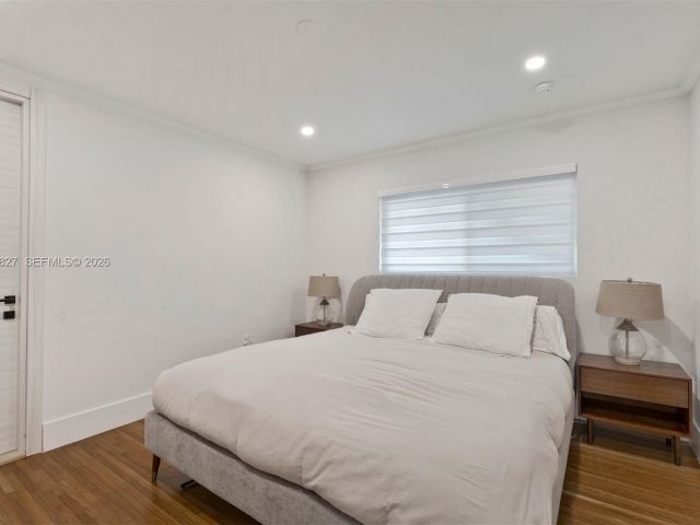 Home for rent at 45 Palermo Ave - photo 7471620