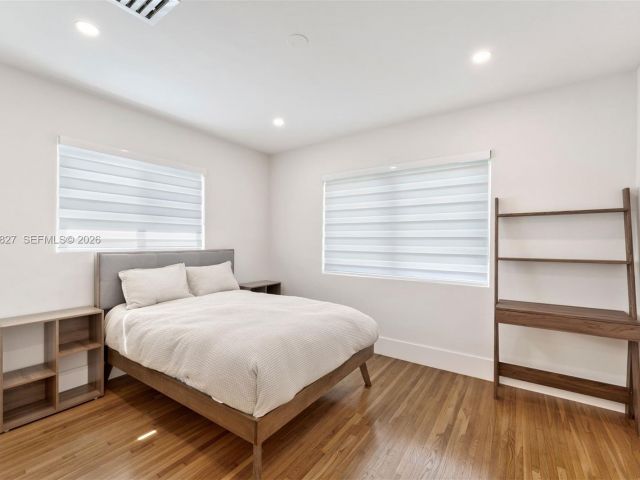 Home for rent at 45 Palermo Ave - photo 7471625