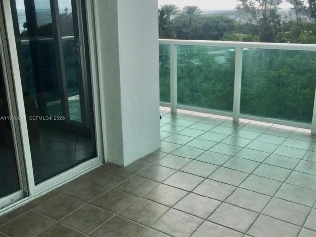 Apartment for rent  Unit #516 - photo 7484173