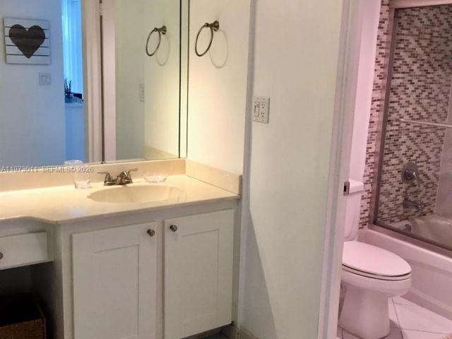 Apartment for rent  Unit #516 - photo 7484178