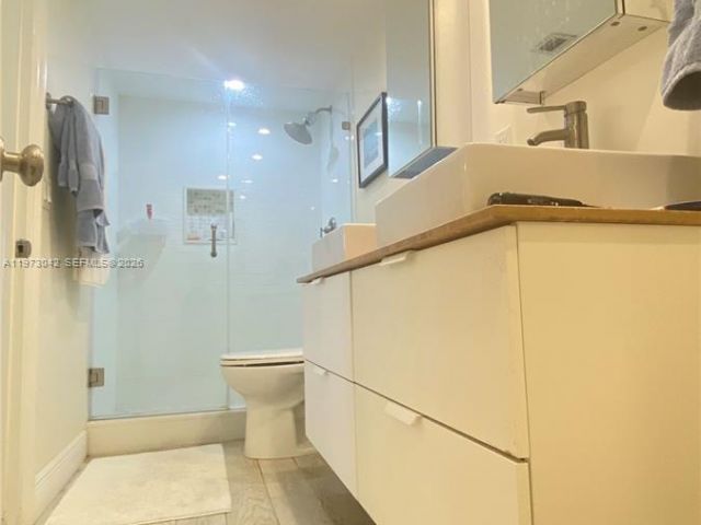 Apartment for rent  Unit #1008 - photo 7491146