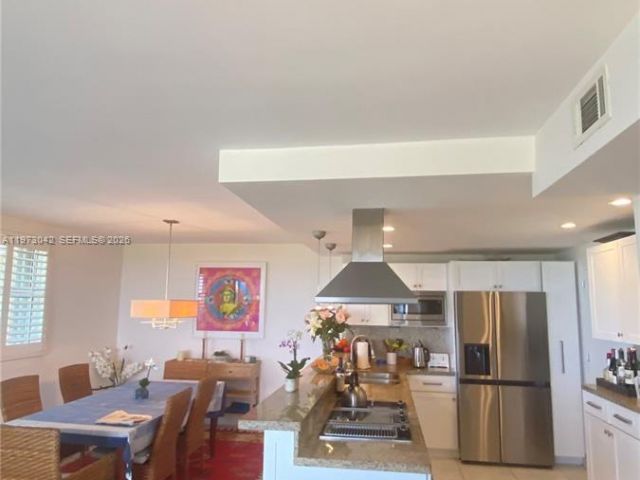 Apartment for rent  Unit #1008 - photo 7491153