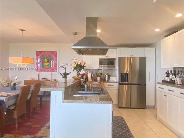 Apartment for rent  Unit #1008 - photo 7491157