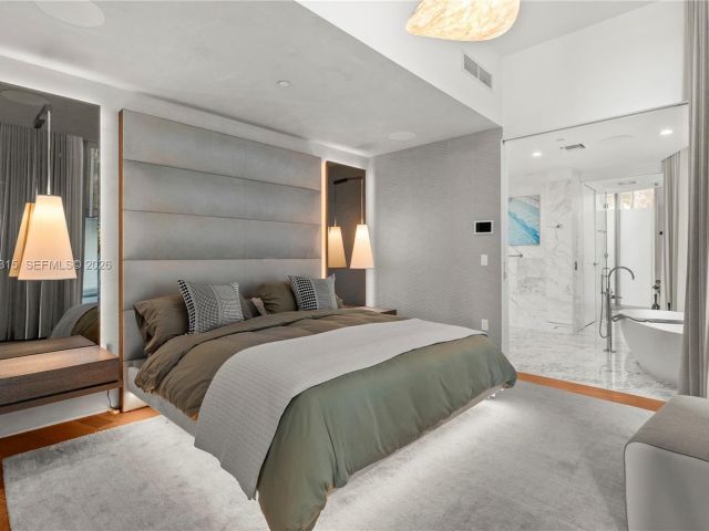 Apartment for sale  Unit #1A - photo 7509436