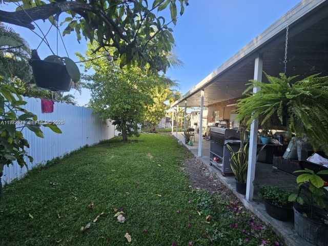 4-bedroom home for rent in Homestead - 718 SE 12th Ter . - MondialRealty