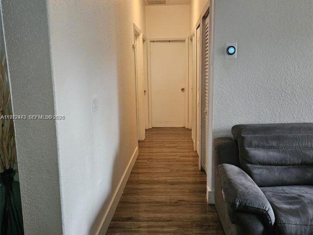 4-bedroom home for rent in Homestead - 718 SE 12th Ter . - MondialRealty