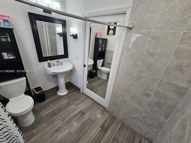 4-bedroom home for rent in Homestead - 718 SE 12th Ter . - MondialRealty