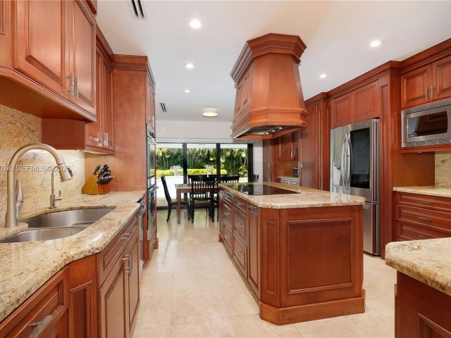 Home for rent at 7322 Vistalmar St - photo 7471602