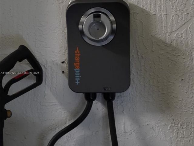 Home for rent at 549 NW 204th St - photo 7480334