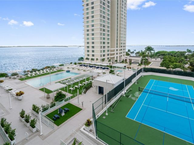 Apartment for sale  Unit #806 - photo 7479105