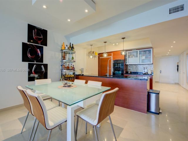 Apartment for sale  Unit #3011 - photo 7499717