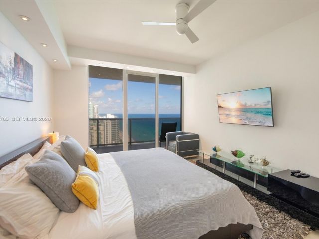 Apartment for sale  Unit #3011 - photo 7499721