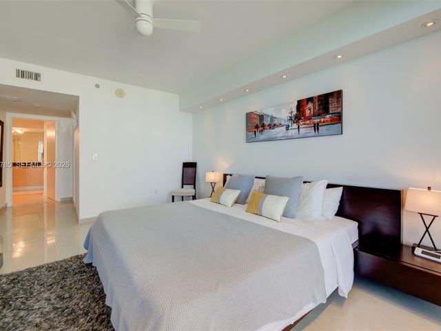 Apartment for sale  Unit #3011 - photo 7499724