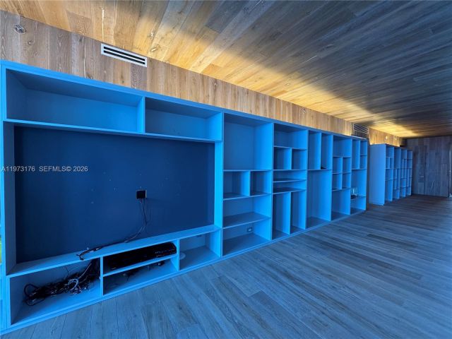 Apartment for sale  Unit #3404 - photo 7480513