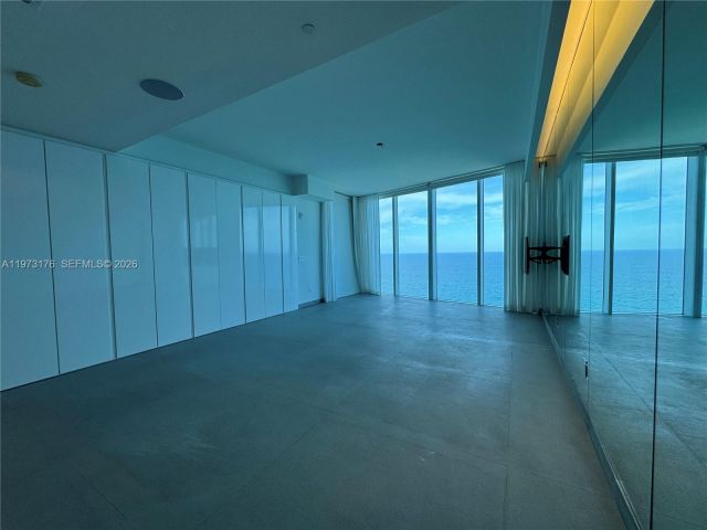 Apartment for sale  Unit #3404 - photo 7480522