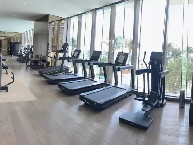 2-bedroom condo for sale in Sunny Isles Beach - 18975 Collins Ave 4505 - MondialRealty