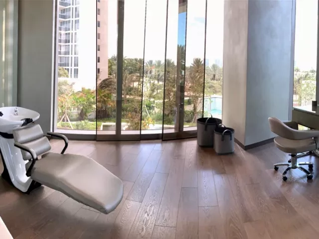 2-bedroom condo for sale in Sunny Isles Beach - 18975 Collins Ave 4505 - MondialRealty