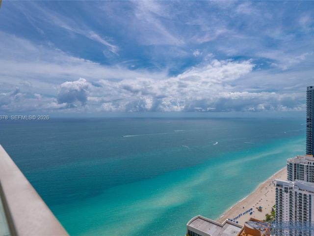 Apartment for sale  Unit #4505 - photo 7495782