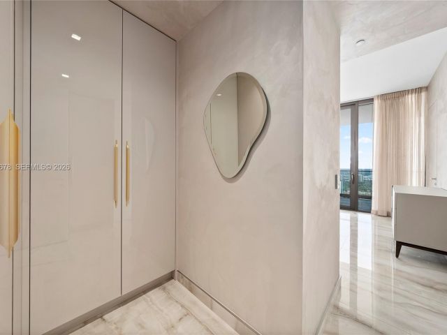 Apartment for sale  Unit #4505 - photo 7495784