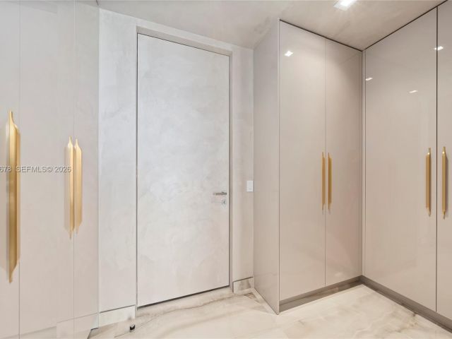 Apartment for sale  Unit #4505 - photo 7495785