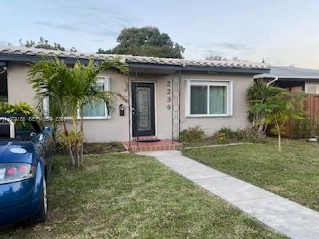 Home for rent at 2239 Johnson St 0 - photo 7472974