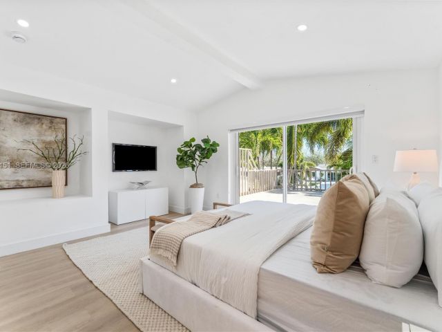 Home for sale at 2548 Tortugas Ln - photo 7483339