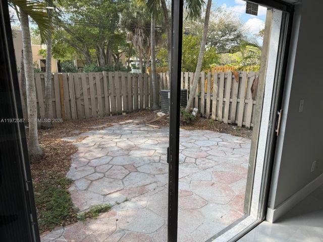 Home for rent at 2700 N 34th Ave I - photo 7474647