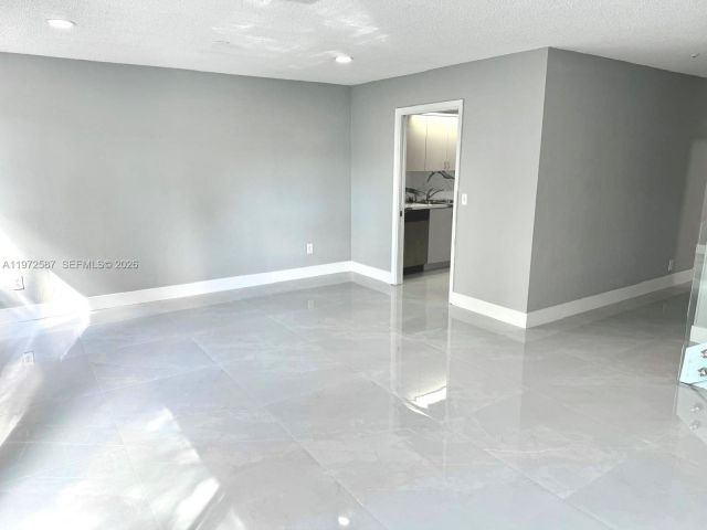 Home for rent at 2700 N 34th Ave I - photo 7474648