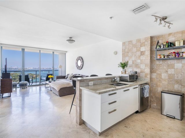 Apartment for sale  Unit #2908 - photo 7491569