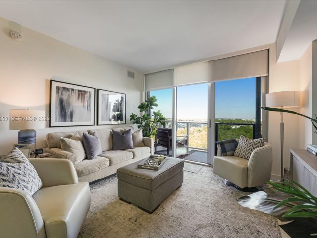 Apartment for sale  Unit #1502 - photo 7505321