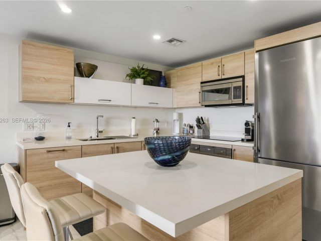 Apartment for sale  Unit #1502 - photo 7505322